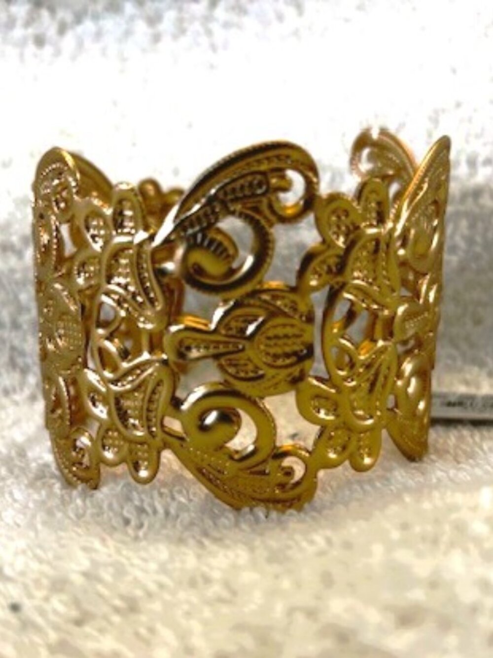 Southern Living filigree cuff bracelet in brushed gold tone NWT